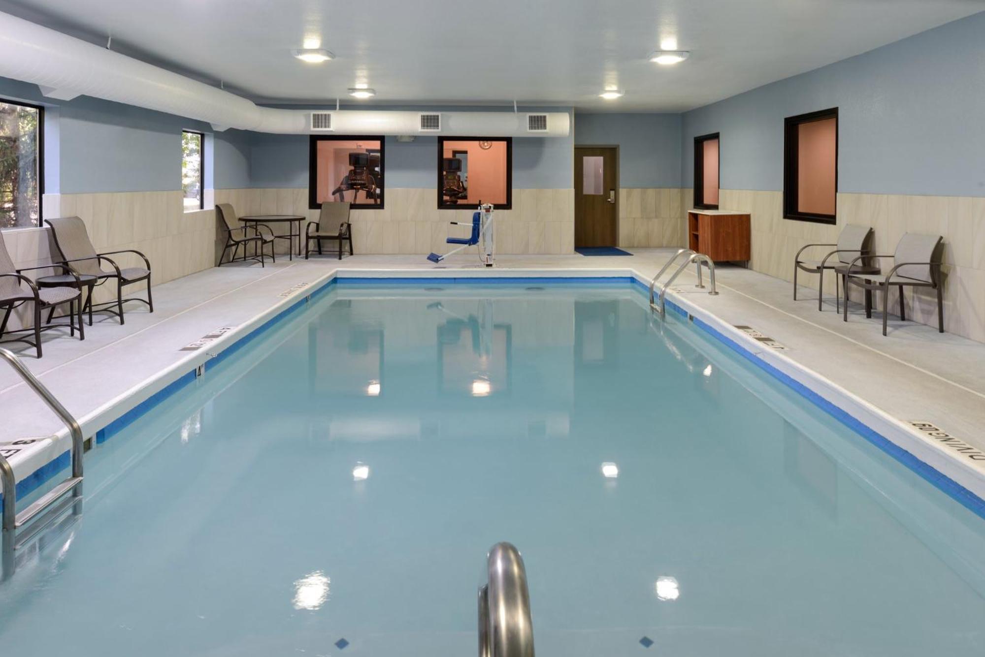 Holiday Inn Express Hotel And Suites Marysville By Ihg Екстериор снимка