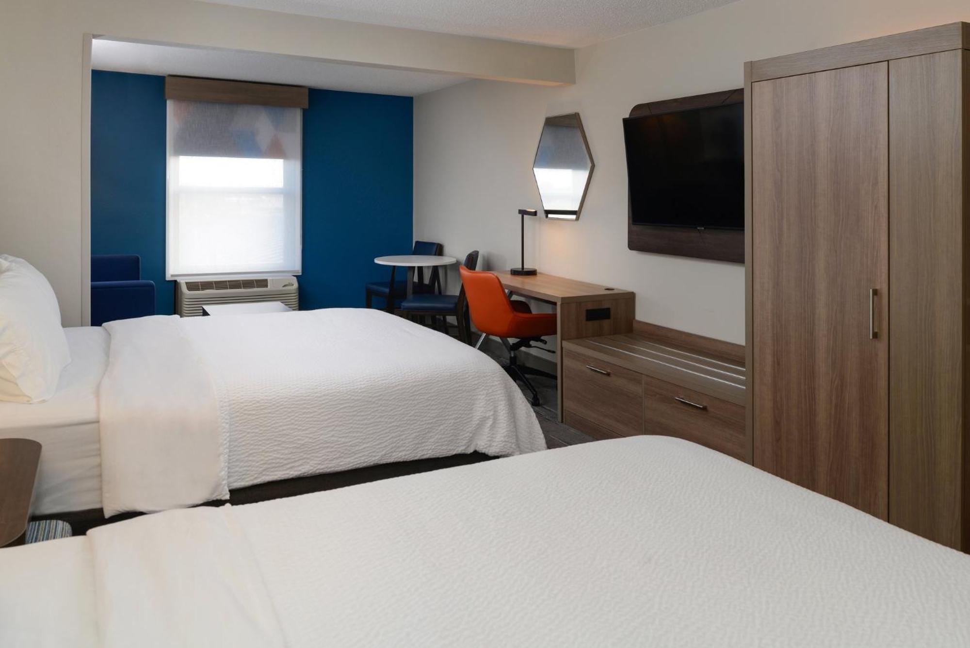 Holiday Inn Express Hotel And Suites Marysville By Ihg Екстериор снимка