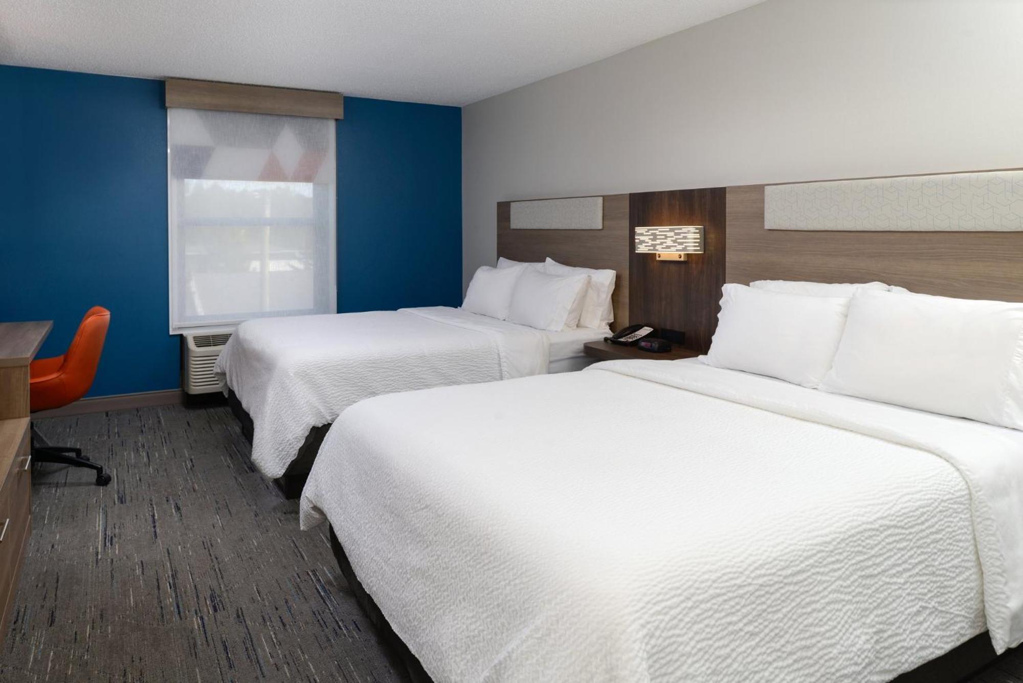 Holiday Inn Express Hotel And Suites Marysville By Ihg Екстериор снимка
