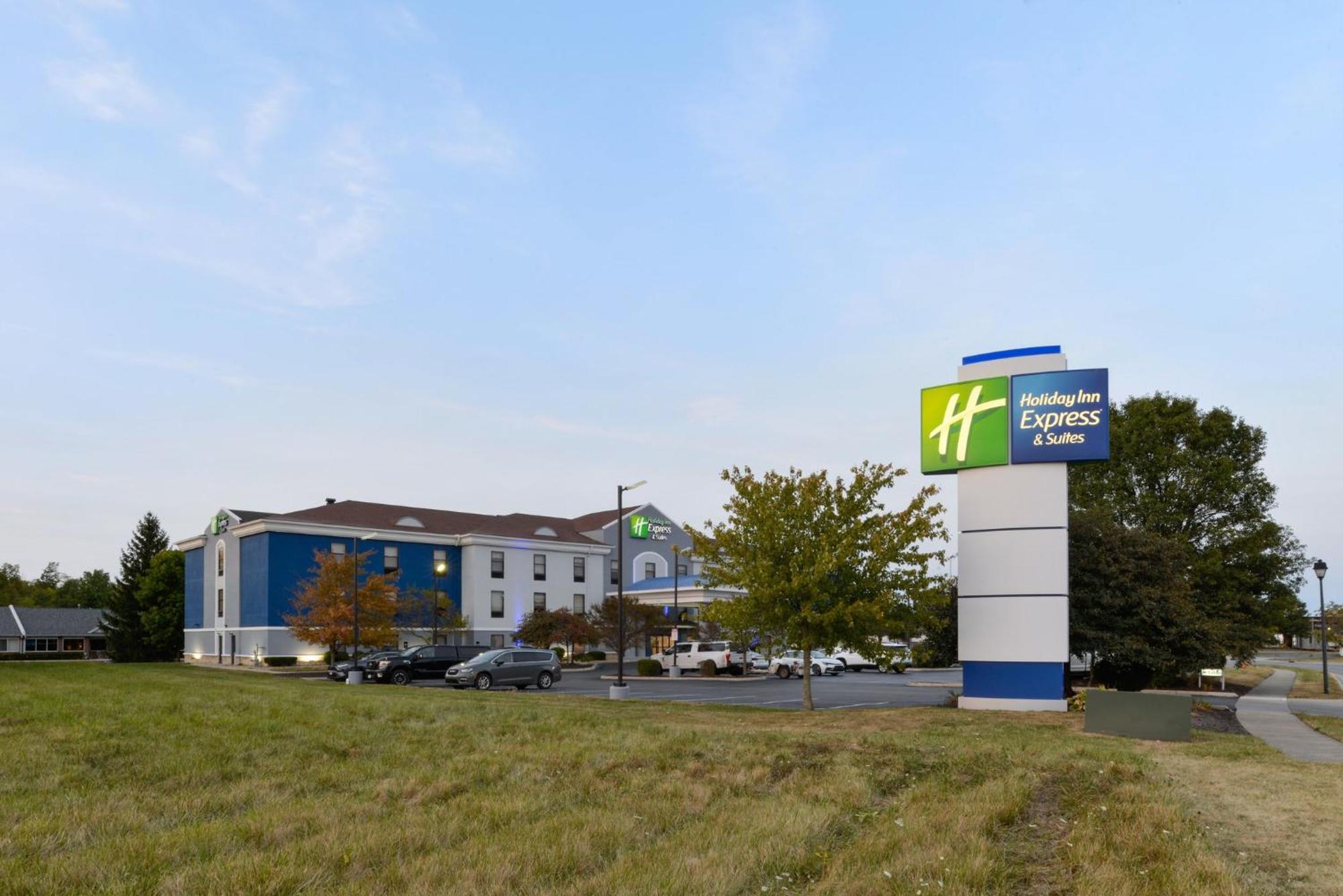 Holiday Inn Express Hotel And Suites Marysville By Ihg Екстериор снимка